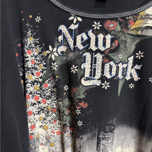 Essentials 3/4 New York Graphic Tee - Picture 3 of 7